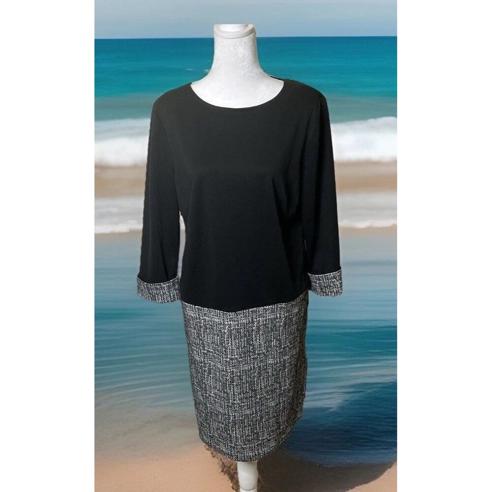 London Style Collection Black & White Sz 10 Fold 3/4 Sleeve Knee Length Dress